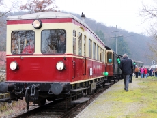 Historischer Dieseltriebwagen der Kandertalbahn