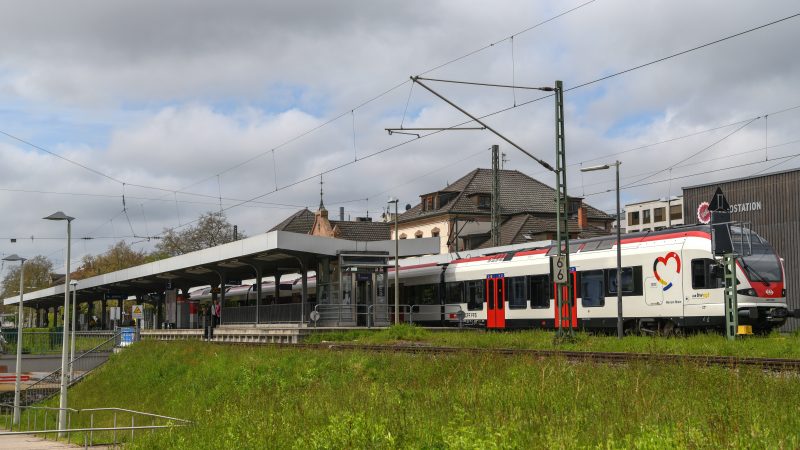 Die S-Bahn in Lörrach.
