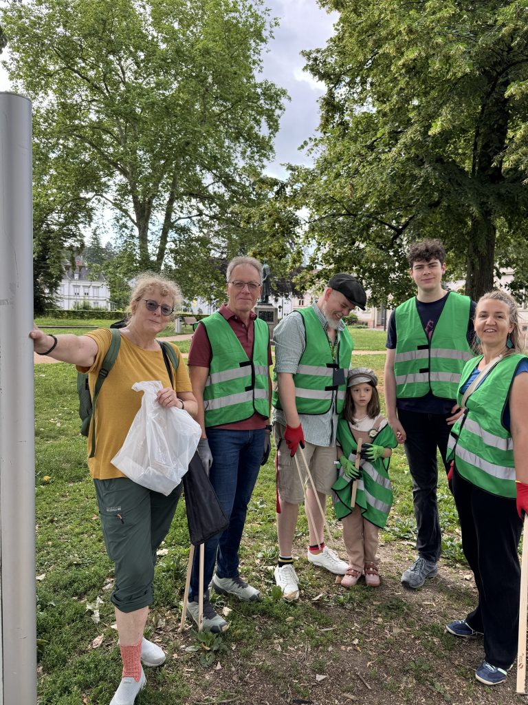 Grüne machen die Lörracher Innenstadt sauberer und sammeln Ideen, um das Stadtbild von Müll zu befreien.
