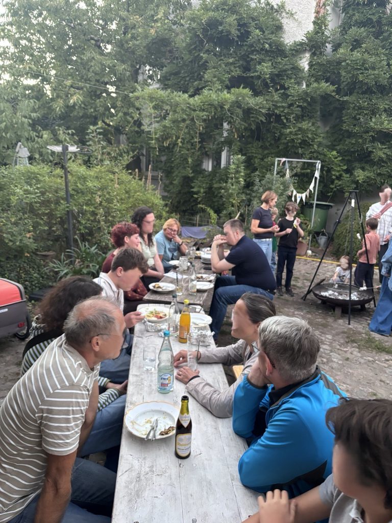 Gemeinsames Grillfest von Bündnis 90/Die Grünen und Metamorphose